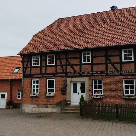 Wohnen Auf Dem Bauernhof Apartment Laatzen Luaran gambar